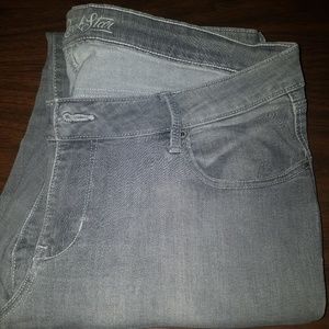Old Navy Jeans